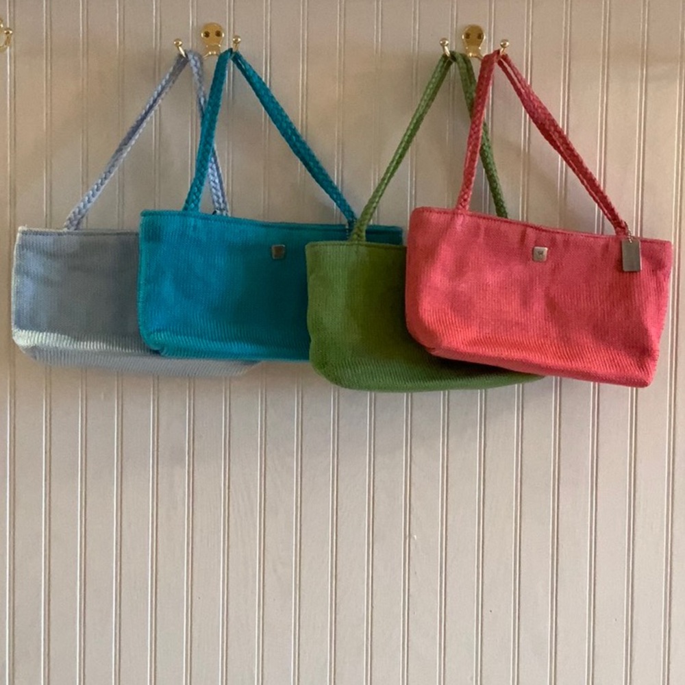 ❣️Green Lina Purse with Braided Straps❣️ - Picture 7 of 8